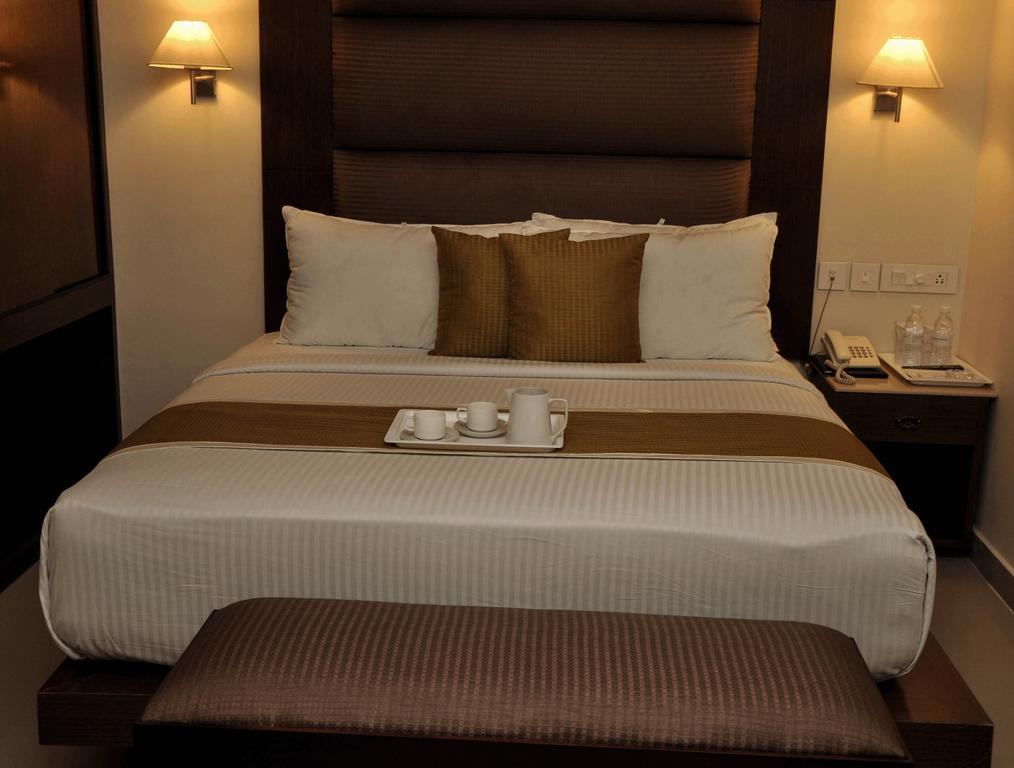 The Gopinivas Grand Hotell Kanyakumari Rom bilde