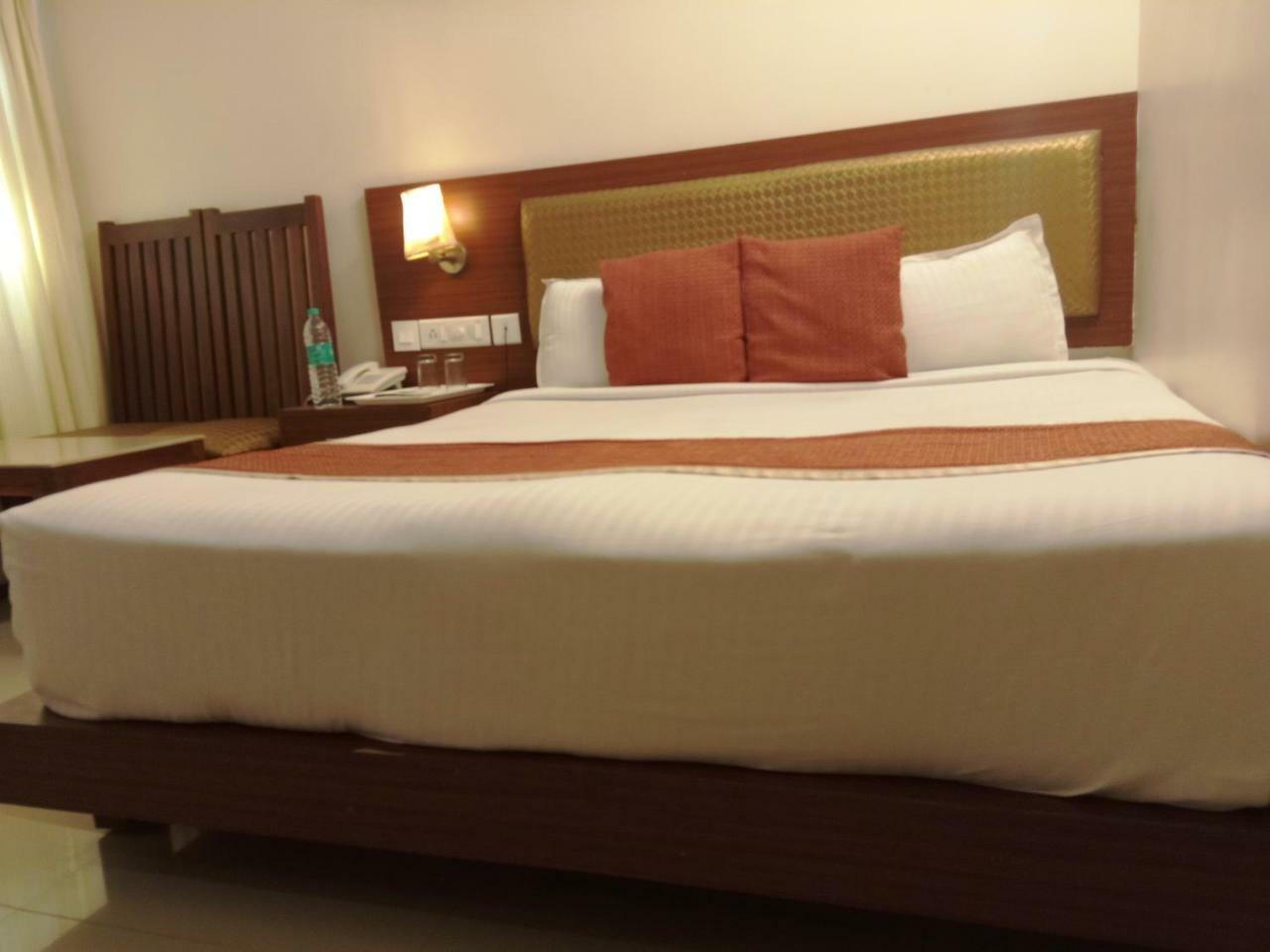 The Gopinivas Grand Hotell Kanyakumari Eksteriør bilde
